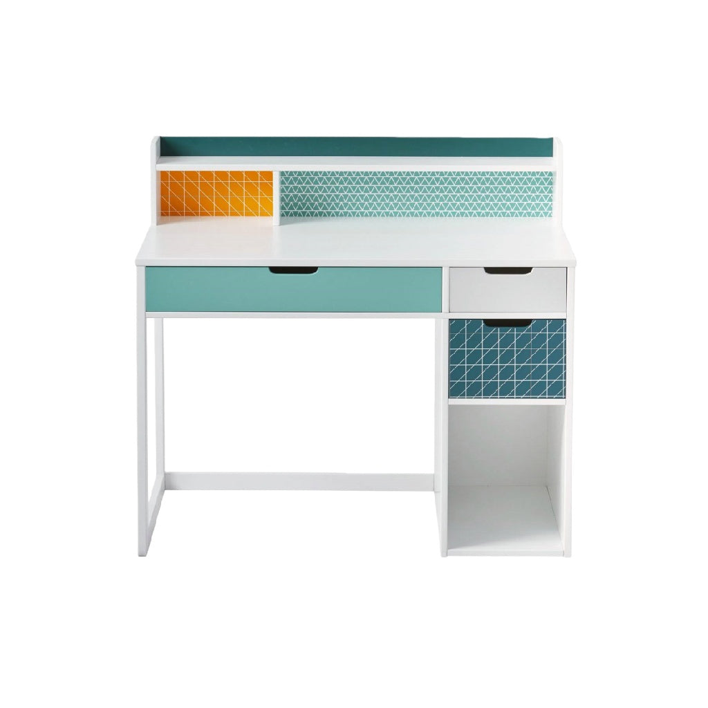 Escritorio de oficina blanco con cajones y estante superior, diseño juvenil